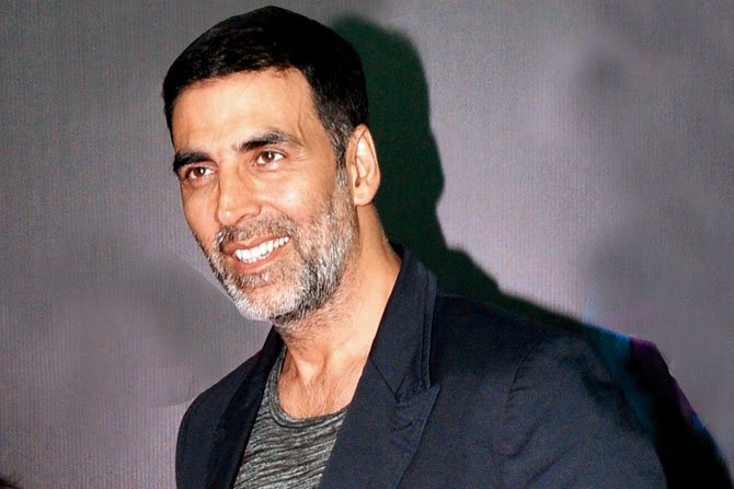 Akshay Kumar (अक्षय कुमार 